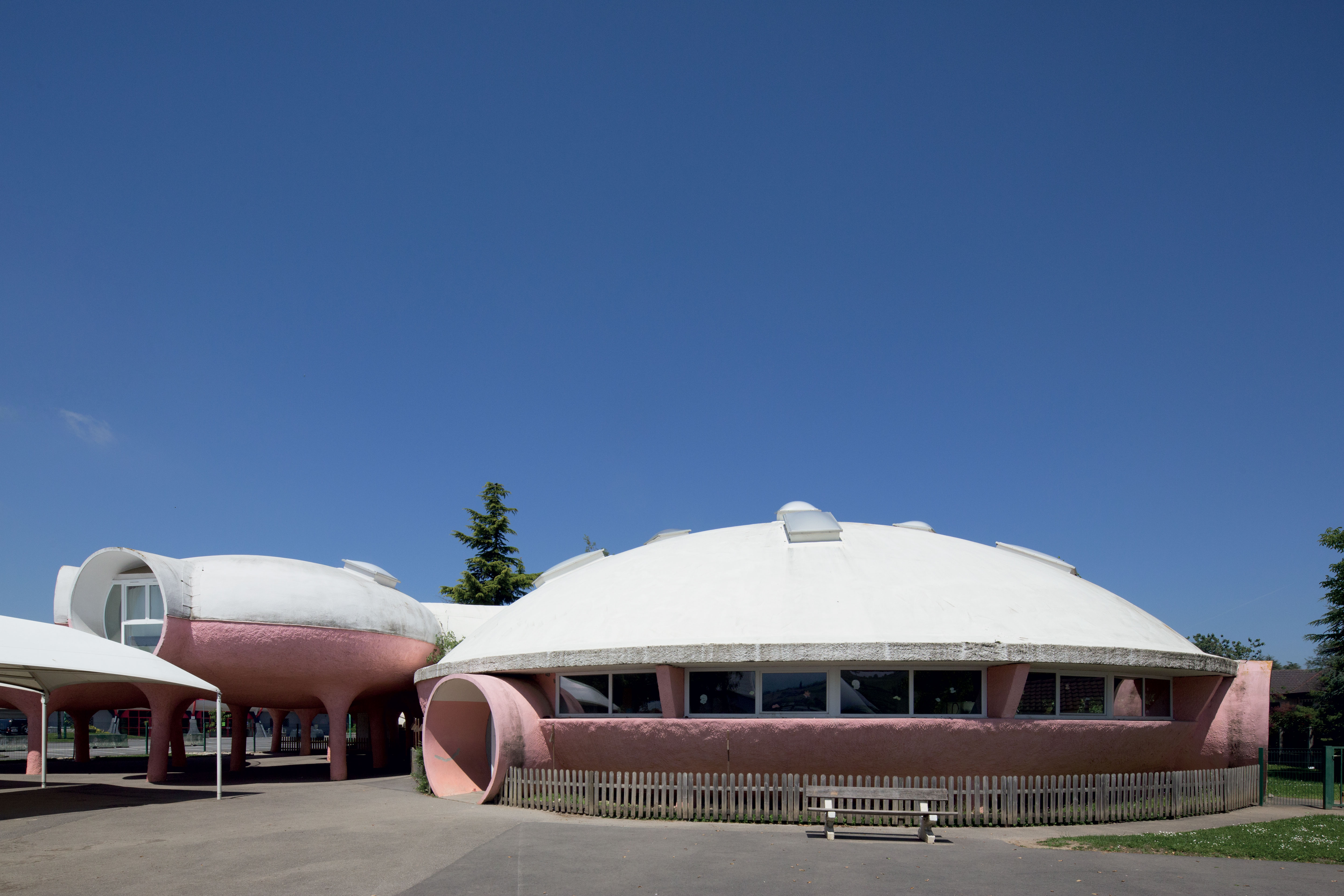 Claude Häusermann-Costy, école maternelle de Douvaine (Haute-Savoie), 1976-1977