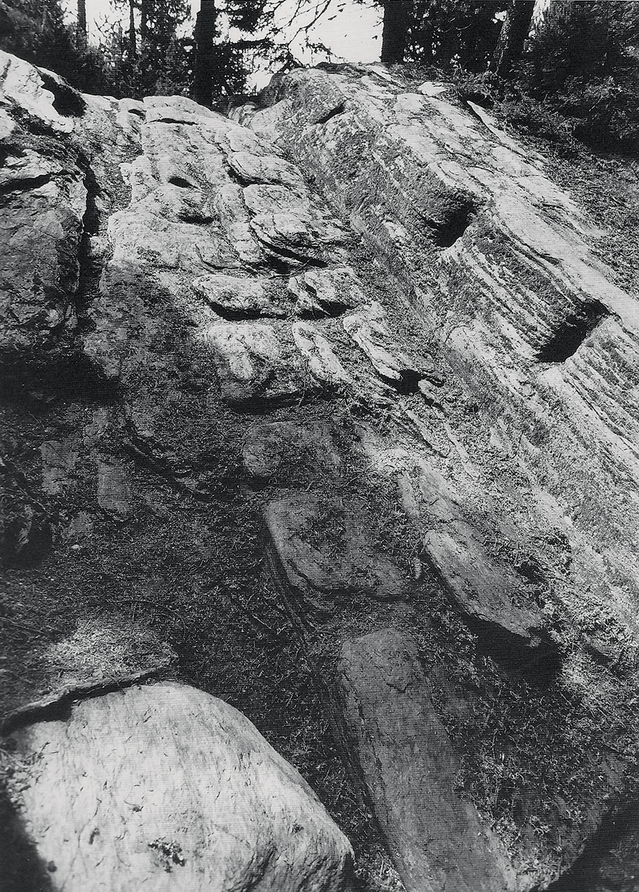 L'antica rama del Maloegin, che già in epoca romana superava il Passo del Maloja per raggiungere il Passo di Settimo.