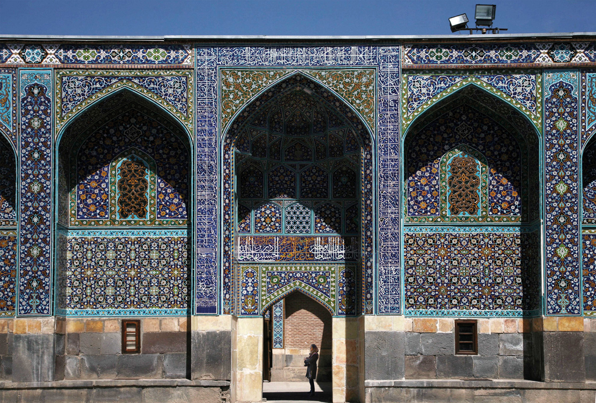 DOM-Architekturführer Iran von Thomas Meyer-Wieser: Mausoleum Scheich Safi ad-Din, Ardabil