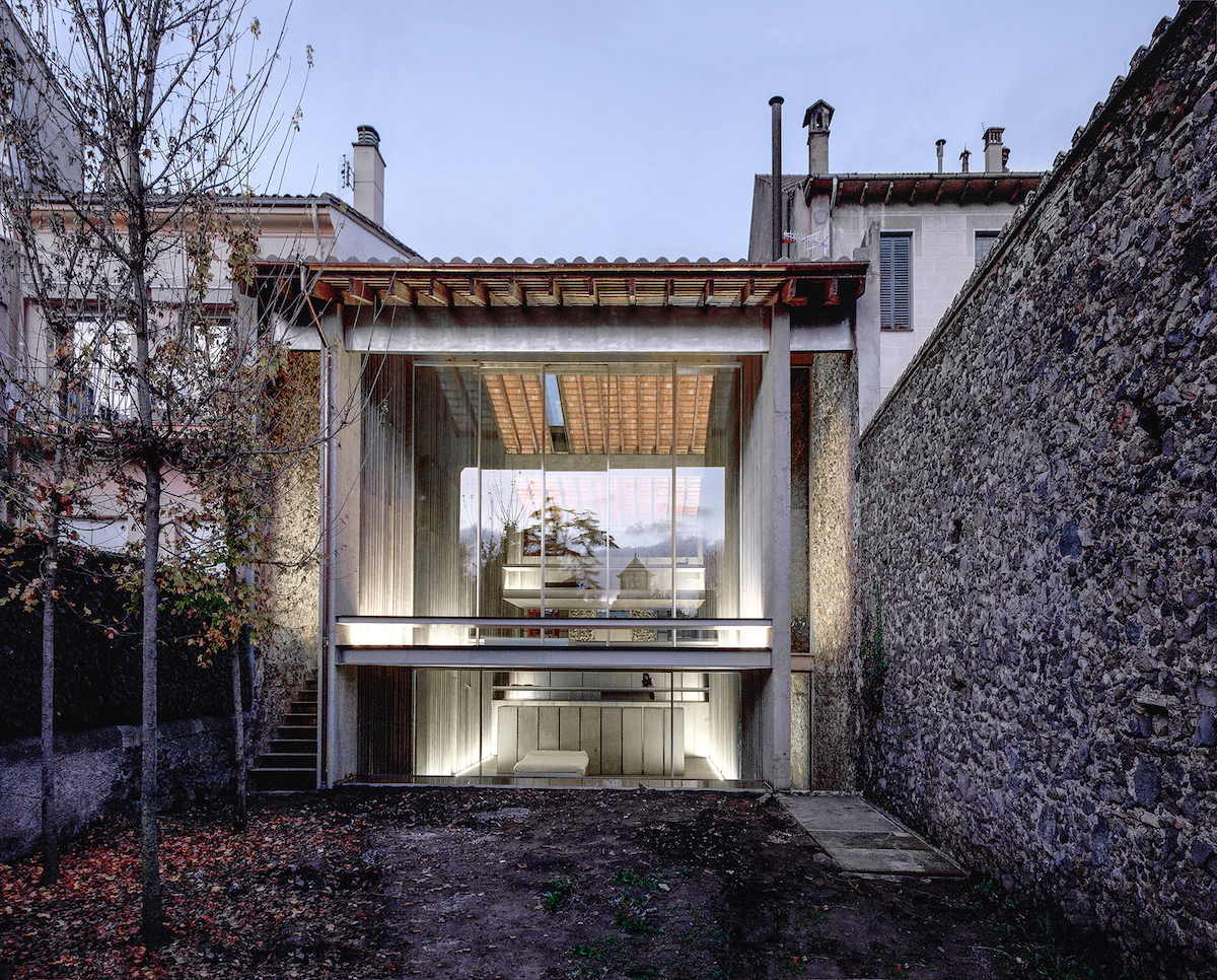 Row House 2012 Olot, Girona, Spanien Row House 2012 Olot, Girona, Spanien