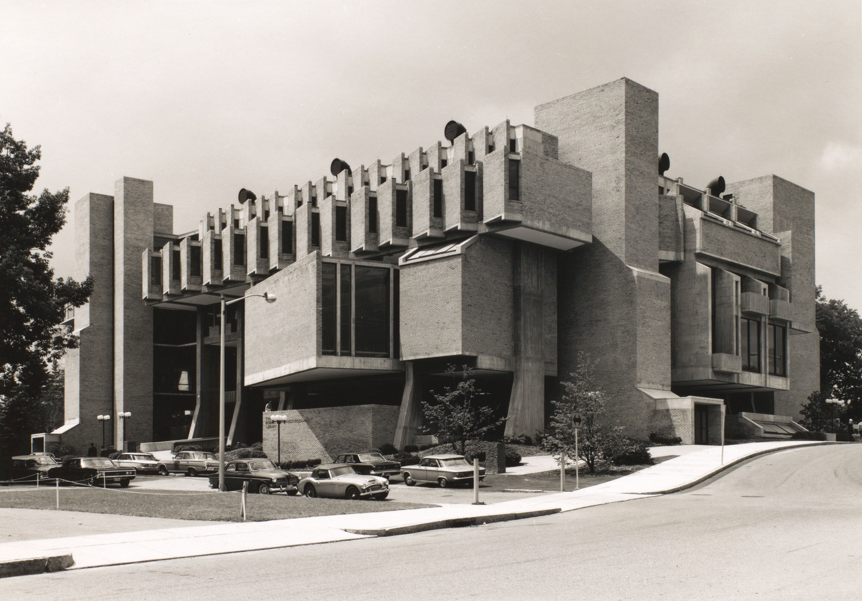 John M. Johansen, Goddard Library de la Clark University à Worcester, USA, 1966–1968