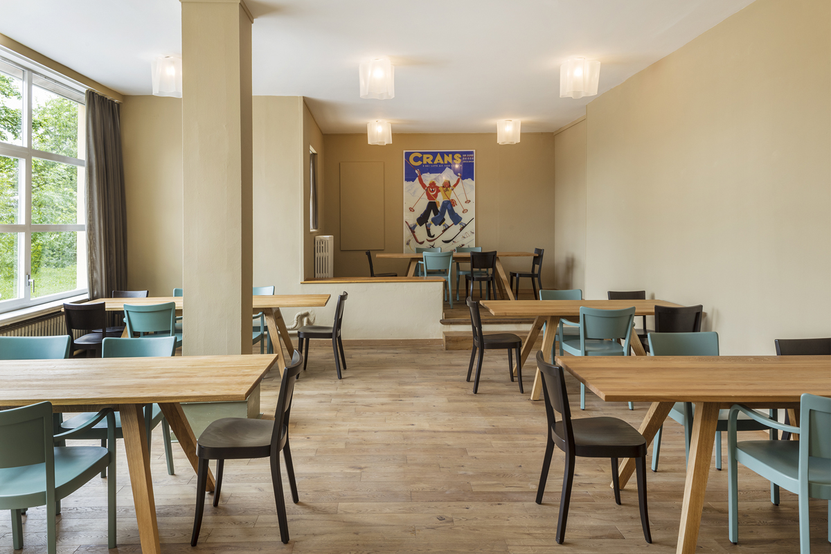Jugendherberge «Bella Lui» in Crans-Montana: kleiner Speisesaal.