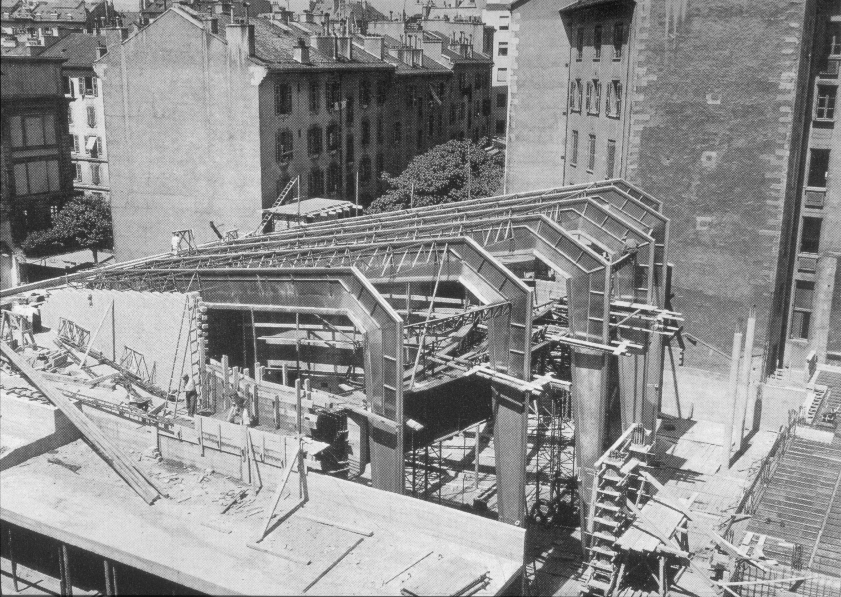 Saugey, structure du cinéma Le la façade-rideau, 1951-1952