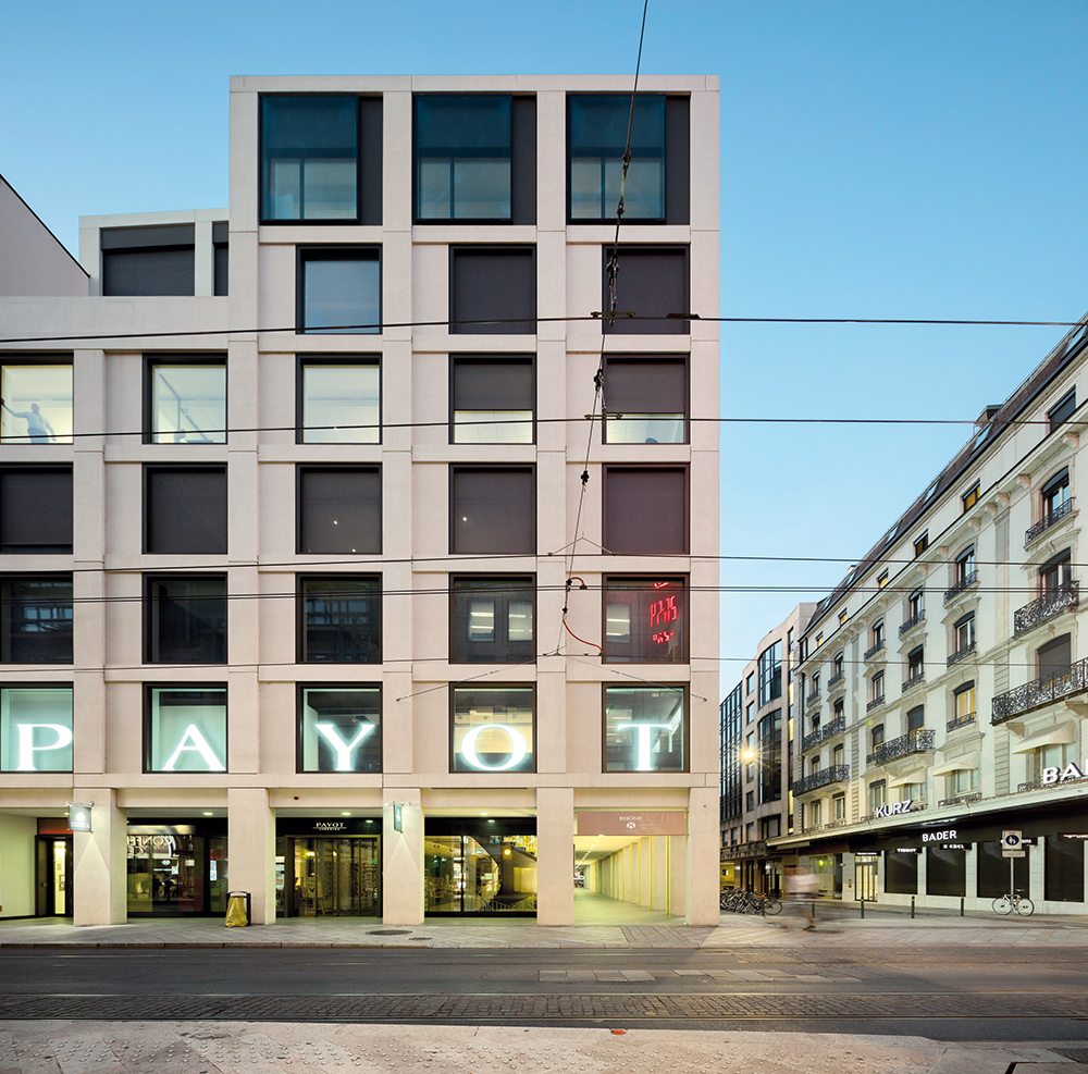 Umbau des Gebäudes Rhône 8 in Genf (Architektur: Richter Dahl Rocha &amp; Associés architectes). Der Wettbewerb hat dazu beigetragen, die auch wirtschaftlich beste Lösung für den schwierigen Standort zu eruieren.