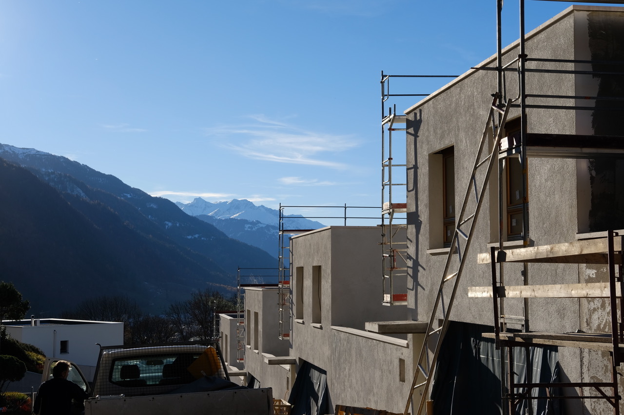 Men Duri Arquint réalise un ensemble résidentiel «low rise, high density» à Böschengut, Coire, (2018)