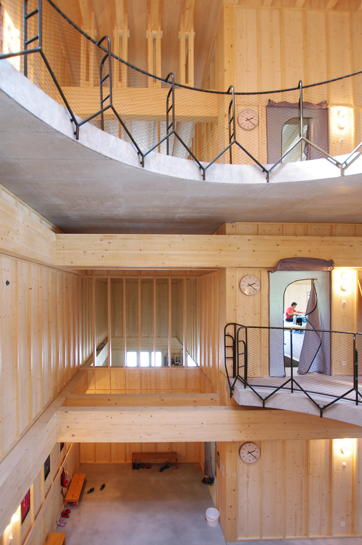 Vue de l'espace central depuis le 1er étage