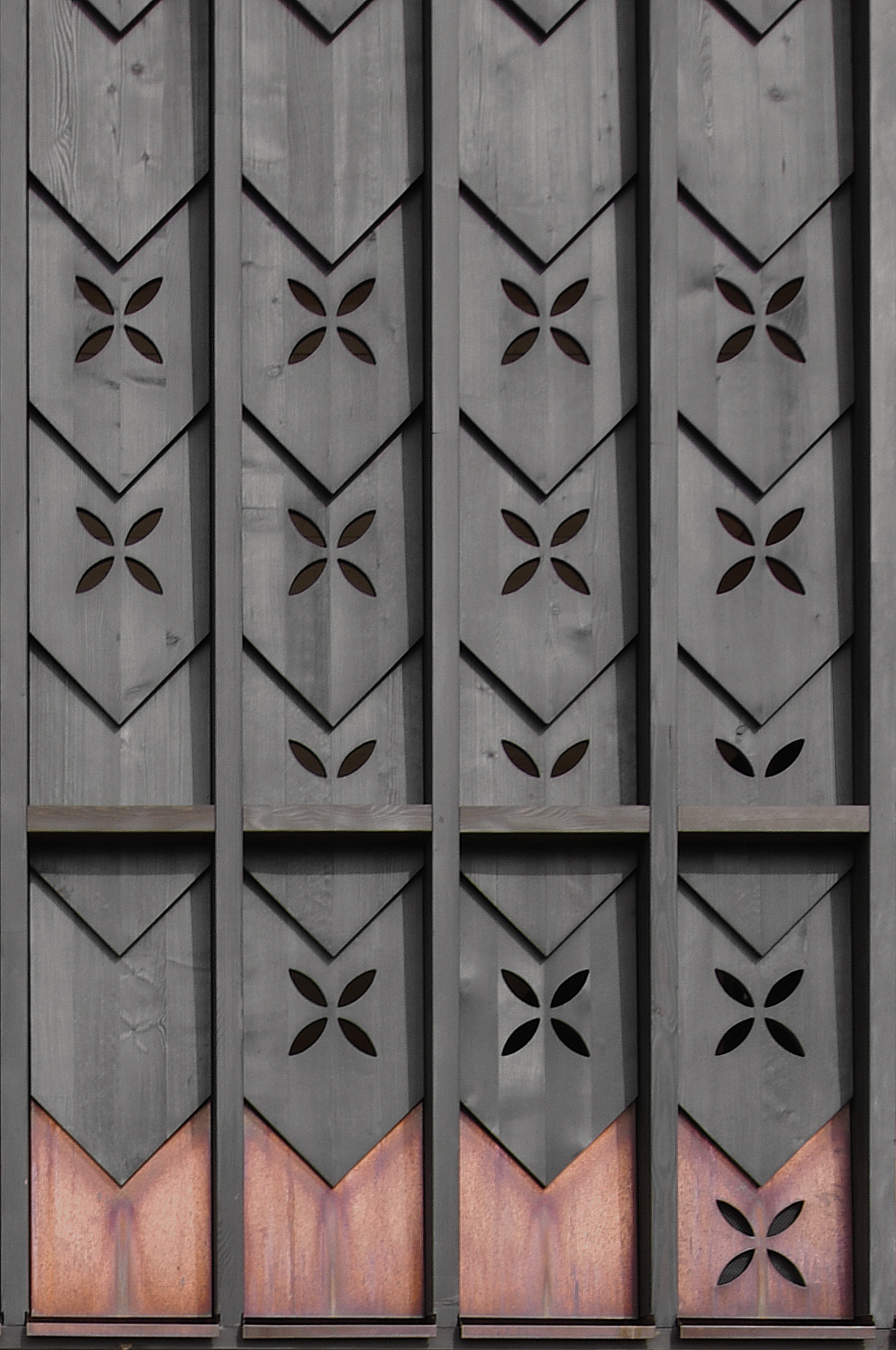 Détail des 'pétales' de façade