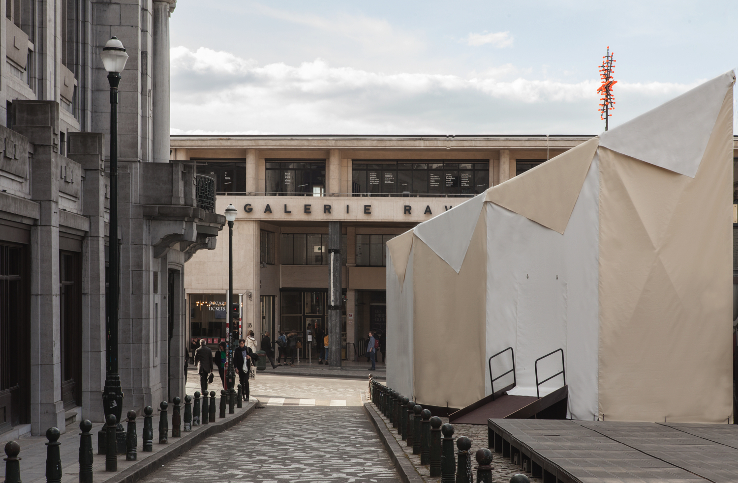 PIOVENEFABI, Half Circus, Bruxelles 2018