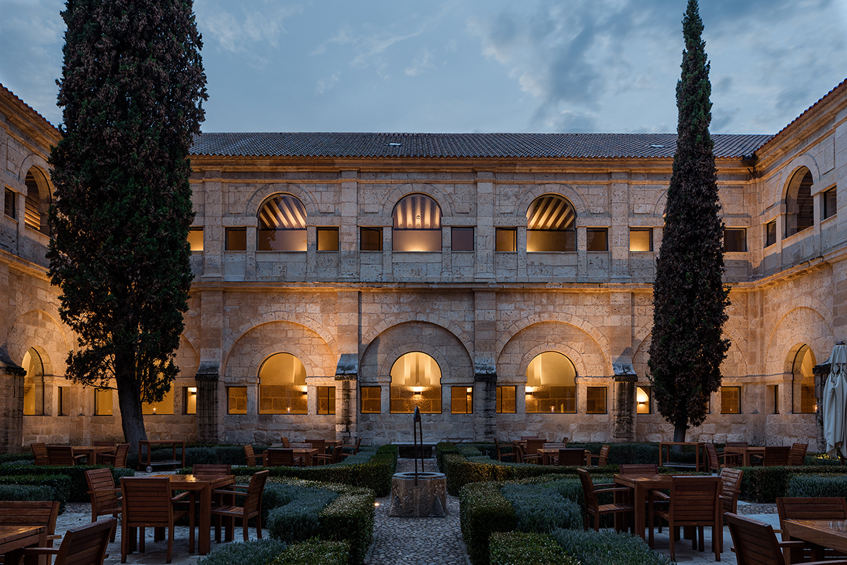 Kategorie: Internationales Projekt | Abadia Hotel & Spa, Spanien | Licht Kunst Licht AG Kategorie: Internationales Projekt | Abadia Hotel & Spa, Spanien | Licht Kunst Licht AG