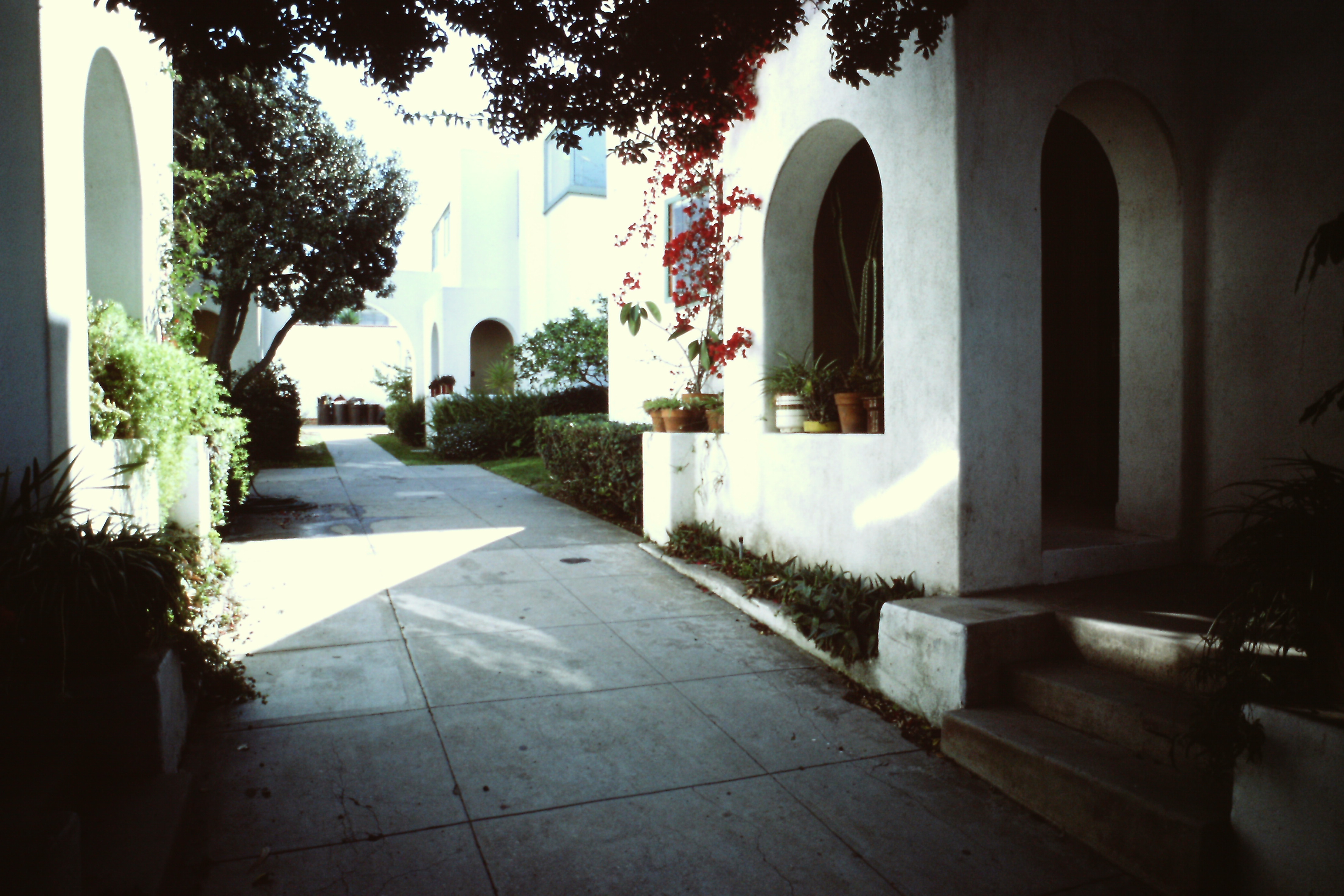 Horatio West Court – Ext., Santa Monica, Irving Gill, 1919 Diapositive André Corboz