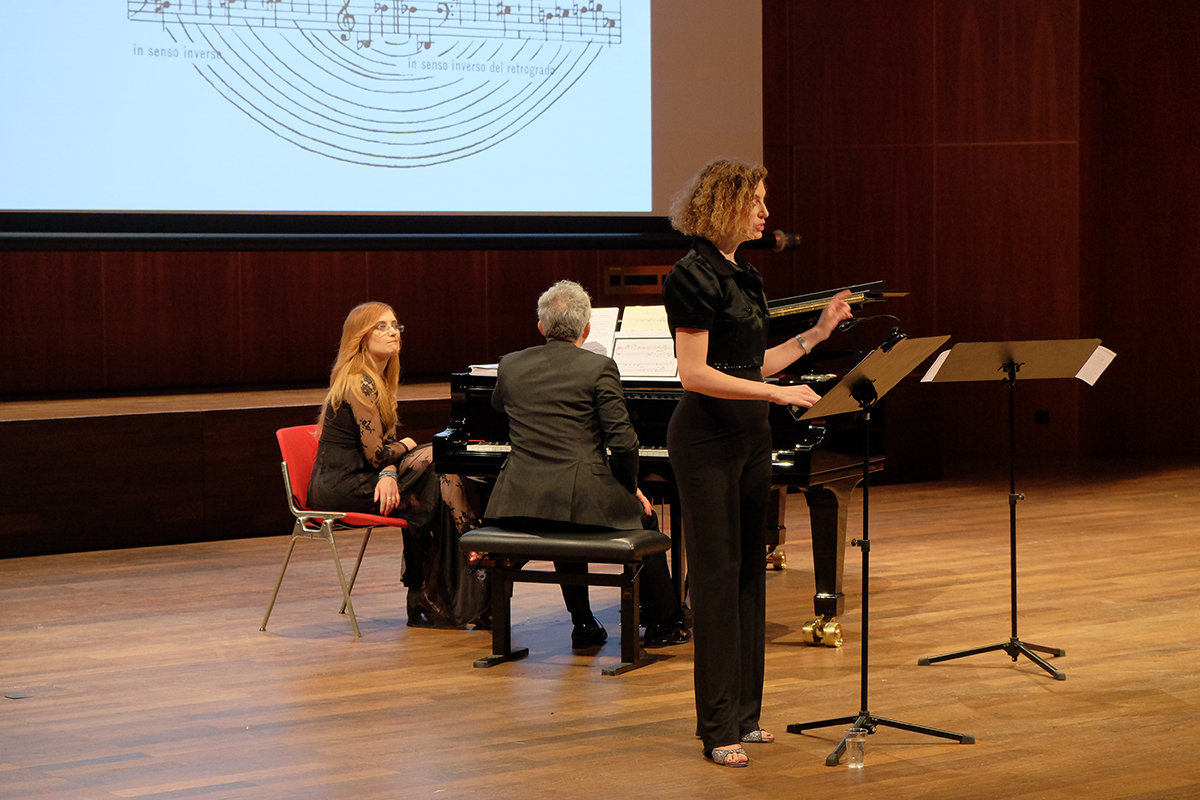 Ihren kenntnisreichen Vortrag illustrierte Silvia Berselli durchwegs mit anschaulichen Beispielen.