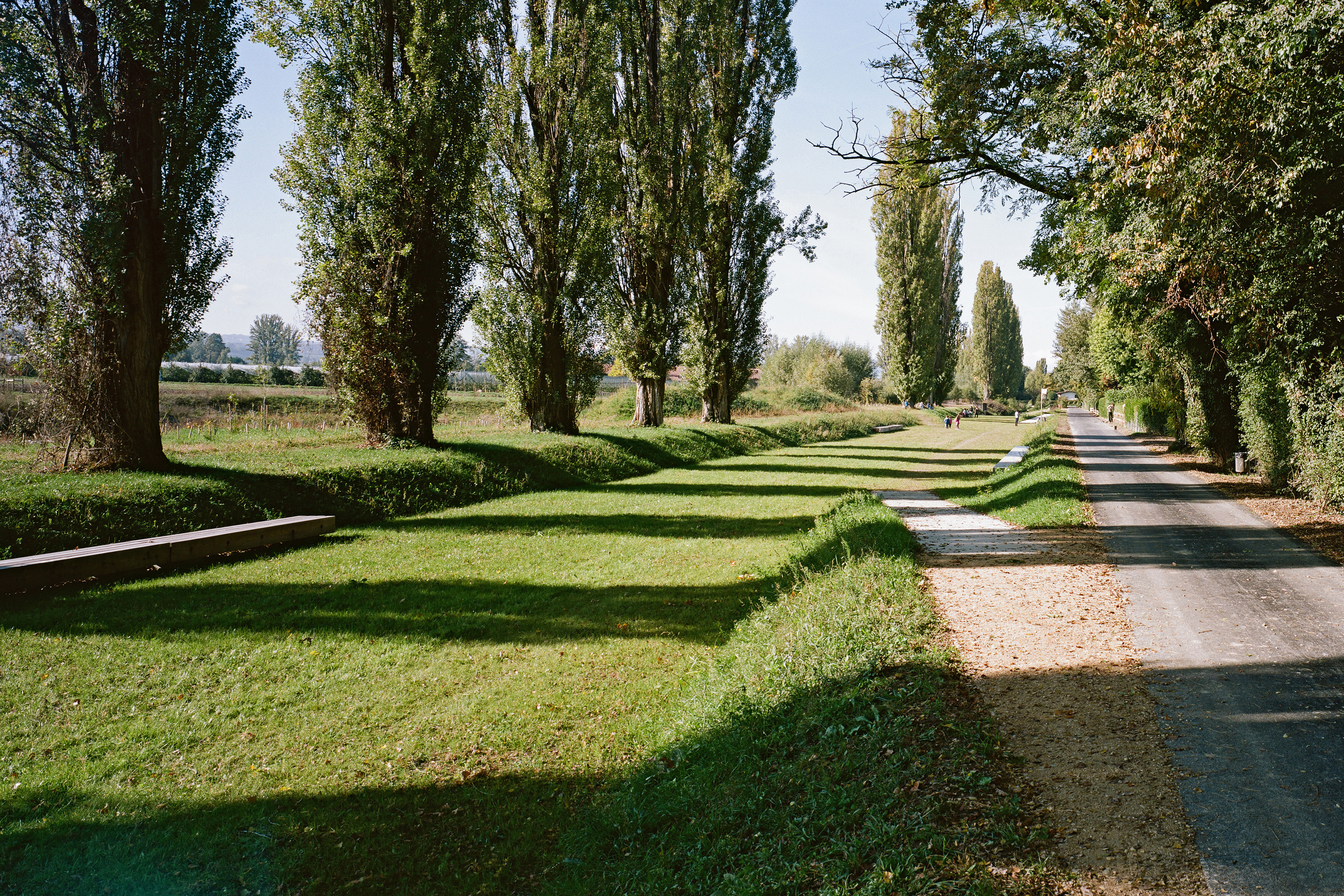 REVITALISATION DE L’AIRE, Bernex, Confignon, Perly-Certoux (Genève). Groupement Superpositions: Georges Descombes, Genève., Atelier Descombes Rampini, Genève
