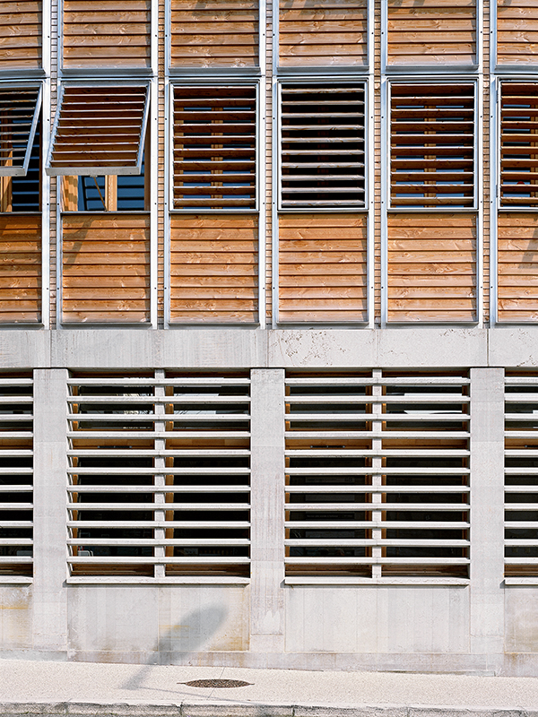 Maison du conseil général de l’Isère (2016), Voiron (F), Gilles Perraudin architecture, Fassadendetail.