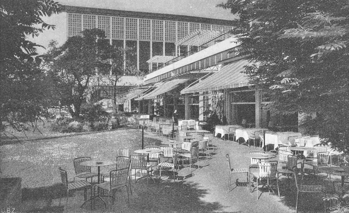 Südseite des Gartensaals mit Blick gegen den Kongresssaal.