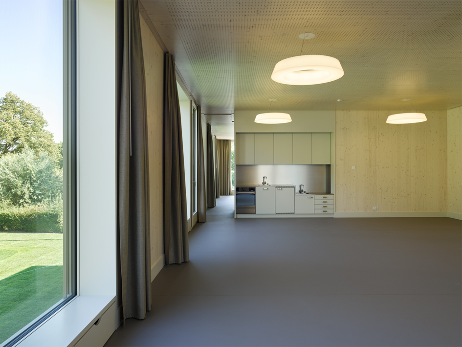 Hauptraum mit Kochnische