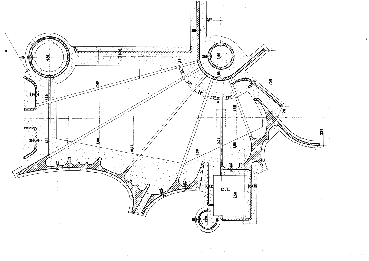 Kirche des Villaggio del Sole, Vicenza, Grundriss