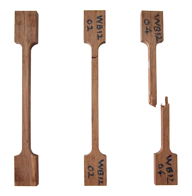 Materialprobe nach erfolgtem Zugversuch und Bruchbildbestimmung. (Foto: FCL Singapur)