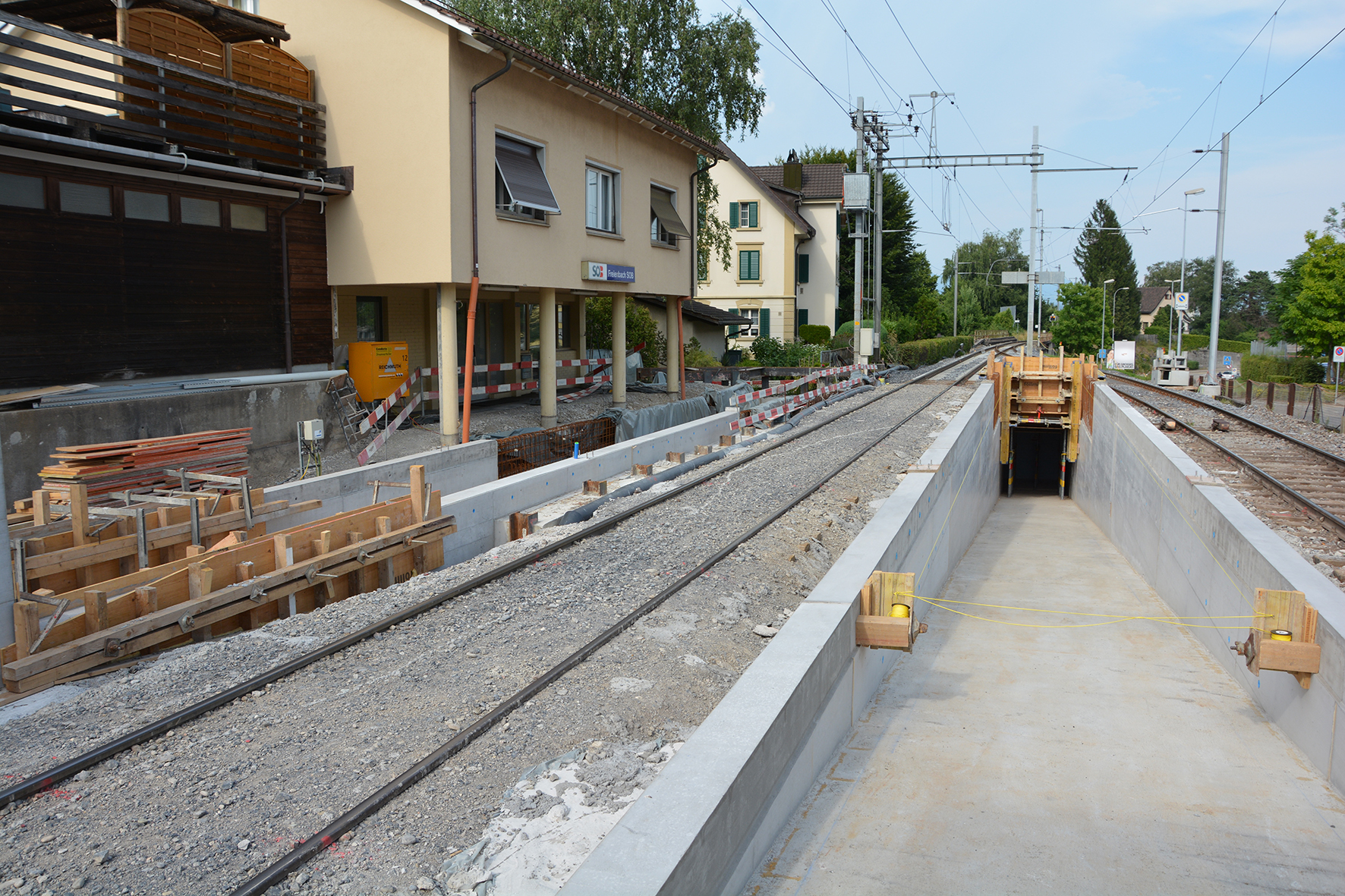 Um die Anforderungen des BehiG zu erfüllen, müssen beispielsweise Treppen durch Rampen ersetzt werden. (Bild: SOB)
