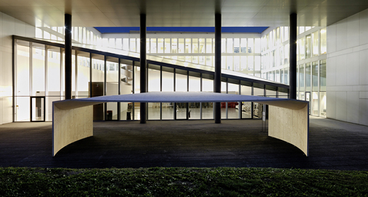 Diese Prinzipien wurden 2013 für das gekrümmte Faltwerk in Mendrisio erweitert. (Foto: Enrico Cano)