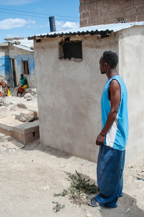 Tansania: Eines der neuen Toilettenhäuschen ist erstellt. (Bild: Eawag/Sandec)