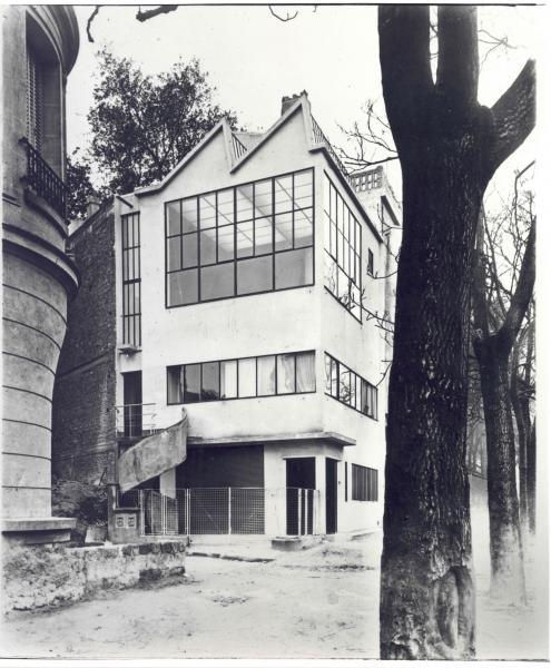 Atelier Ozenfant, Paris (1923-24). Photographie d époque (Photo FLC, L2.13.2 / © ProLitteris, Zurich)