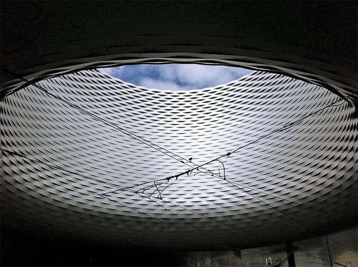 Il foro zenitale del City Lounge, Basilea (Foto: Paolo Fumagalli)