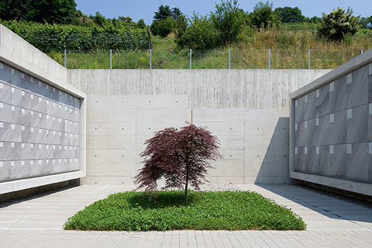 Interno del cimitero. (Foto: Simone Mengani)