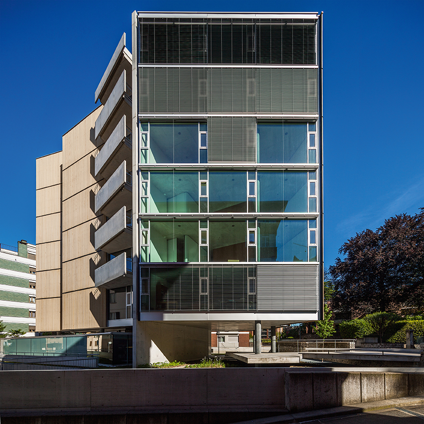 Facciata esteriore. (Foto: Nelson Kon)