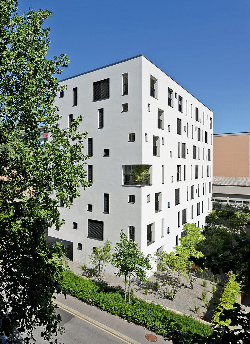 Edificio visto dall'esterno. (Foto: Swissurf)