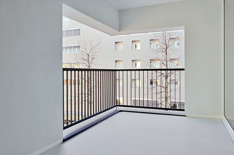 Dettagli del balcone. (Foto. Swissurf)