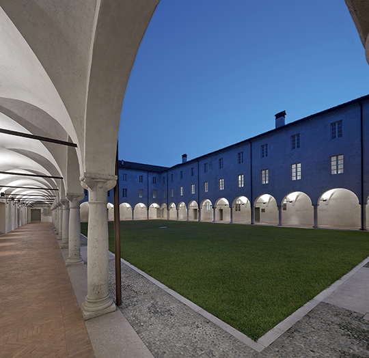 Portico del Conservatorio, Mantova (Foto: Beppe Raso)