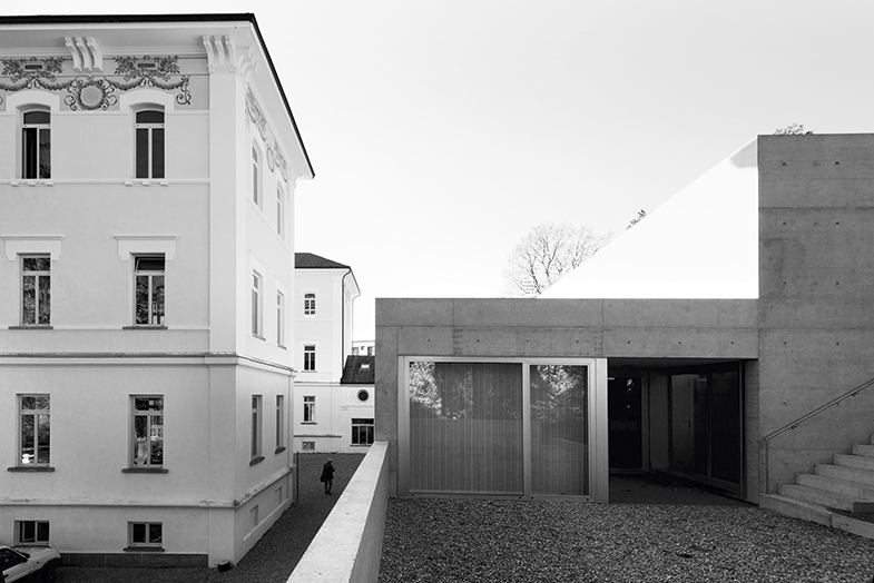 Fronte est del Centro Professionale Commerciale, Locarno (Foto: Nicola Roman Walbeck e Maya Fritschi)