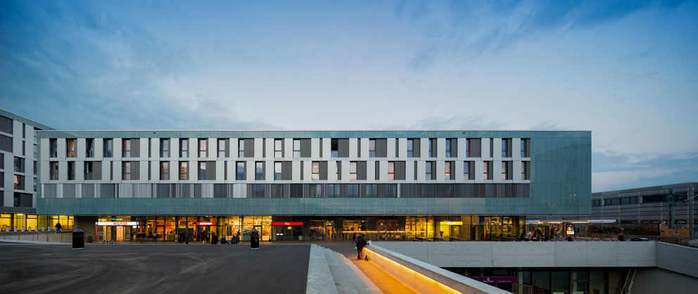 Alloggio per studenti vista dall'esterno. (Foto: Fernando Guerra)