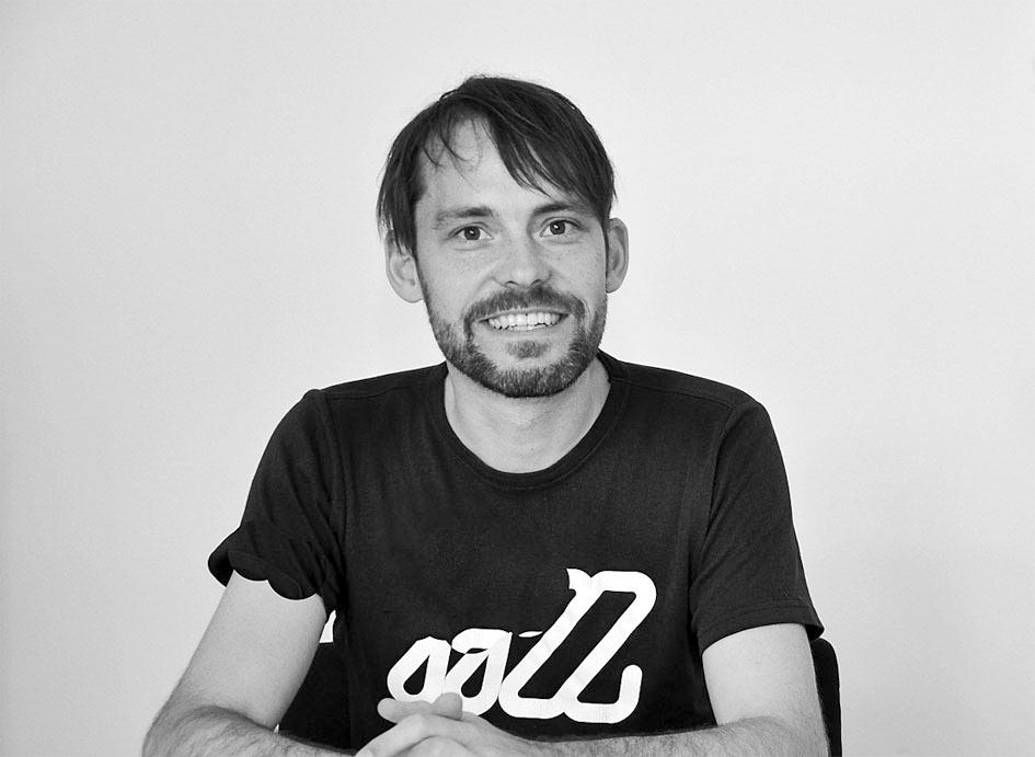 Tobias Wallisser ist Gründer des Architekturbüros Laboratory for Visionary Architecture (LAVA) in Stuttgart und Professor an der Staatlichen Akademie der Bildenden Künste, Stuttgart