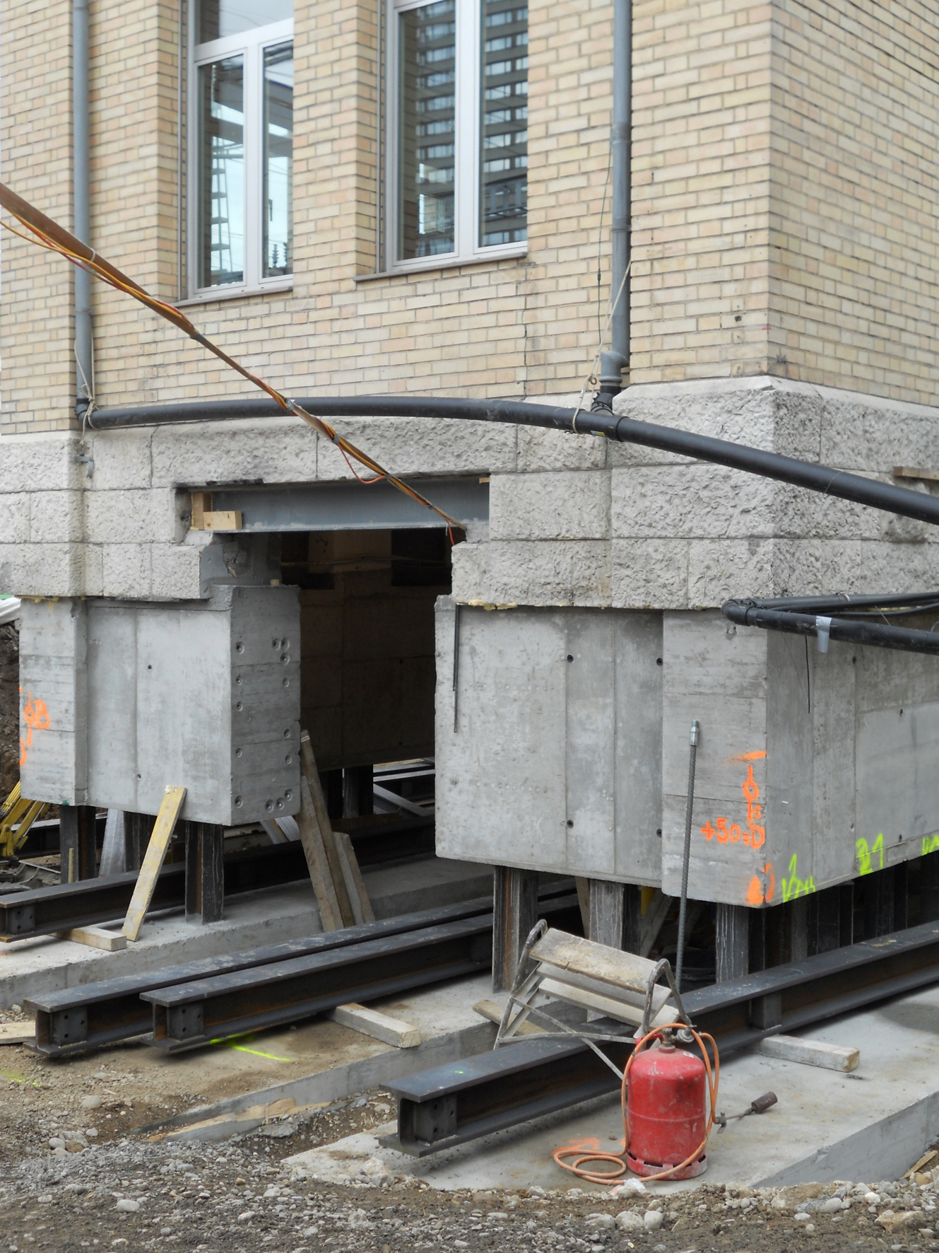 Ostfassade_8. März 2012