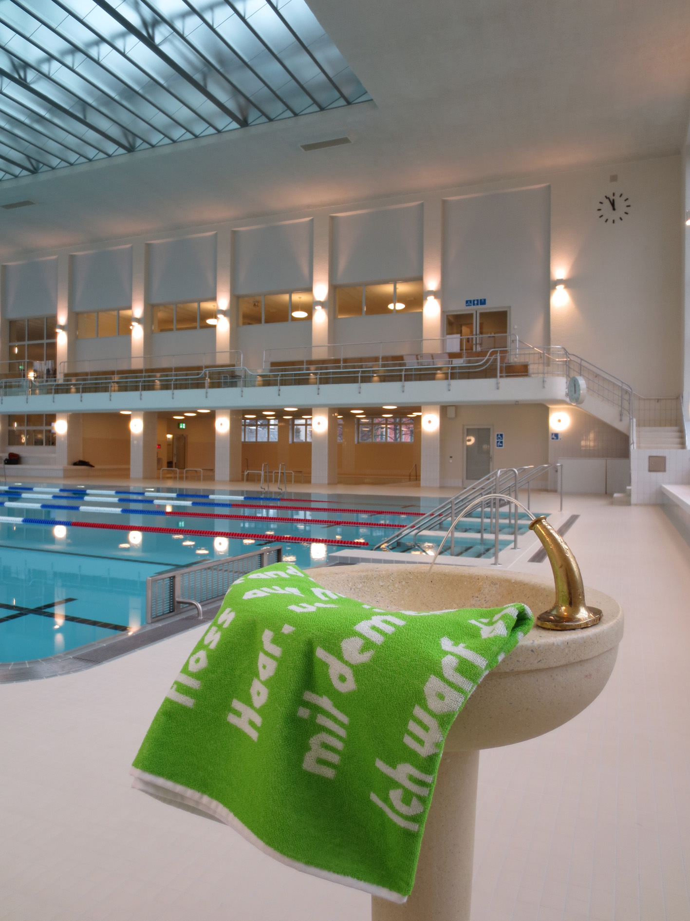 Farbtupfer: Kunstprojekt von Pia Lanzinger.