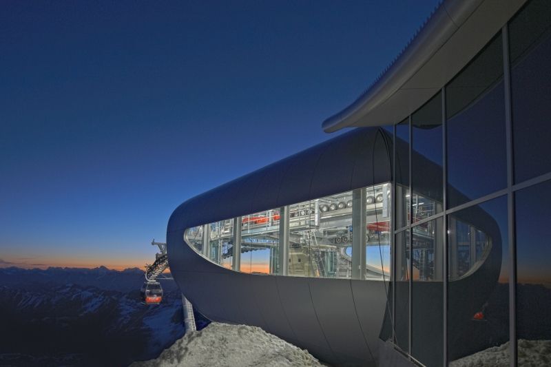 Umlenkung der Seilbahn.