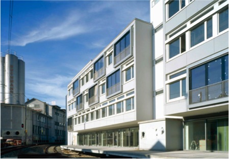 Eichstrasse, Zürich: Umnutzung eines Gewerbehauses aus den 1950er-Jahren (Foto: Holzer Kobler Architekturen, Zürich / Berlin und Nuesch Delvelopment, Zürich)