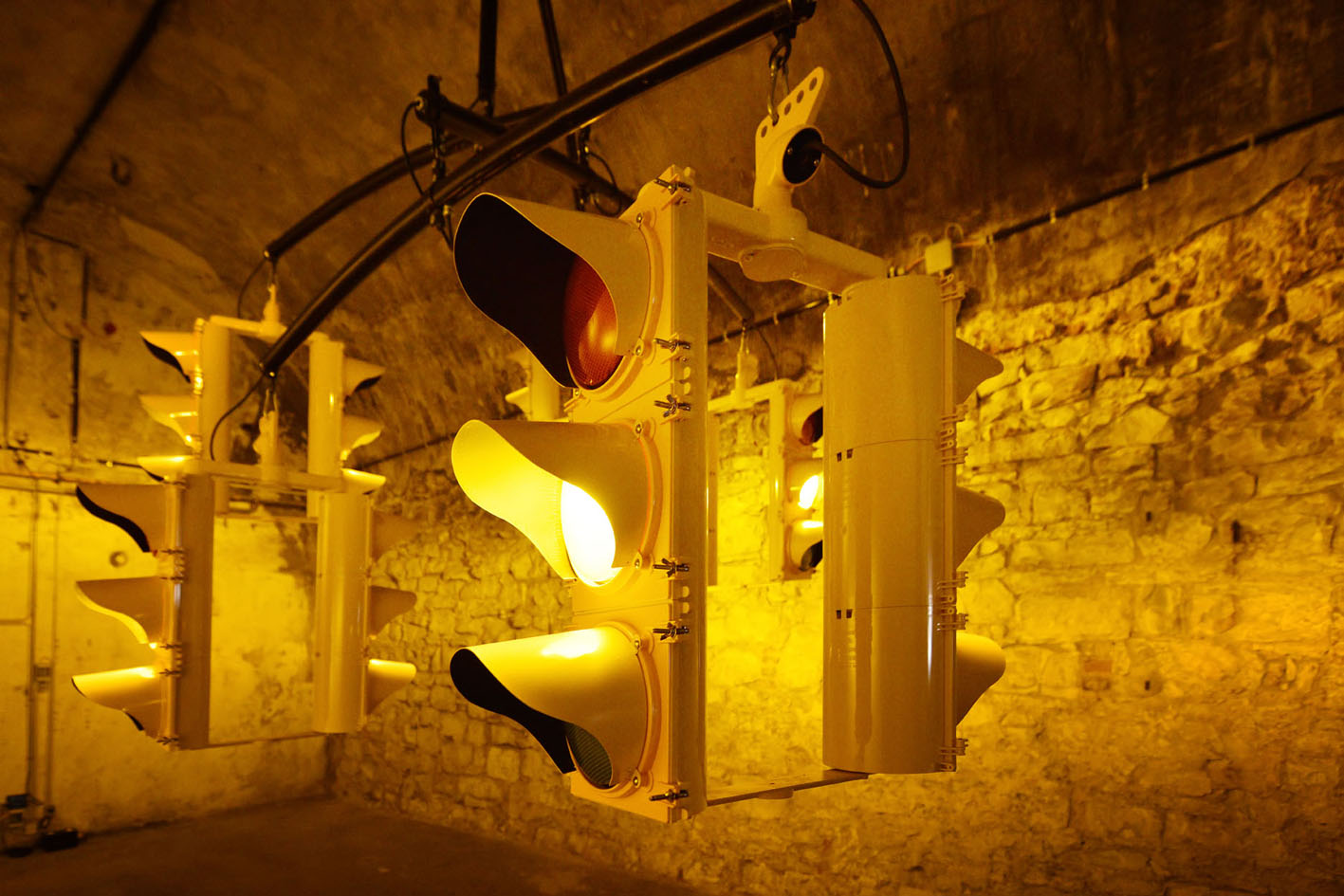 Ivan Navarro: Traffic.