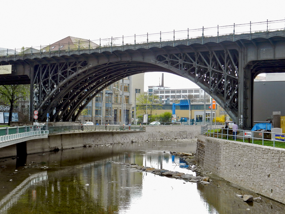 Für das ebenfalls bedrohte Chemnitztalviadukt setzt sich eine Bürgerinitiative ein.
