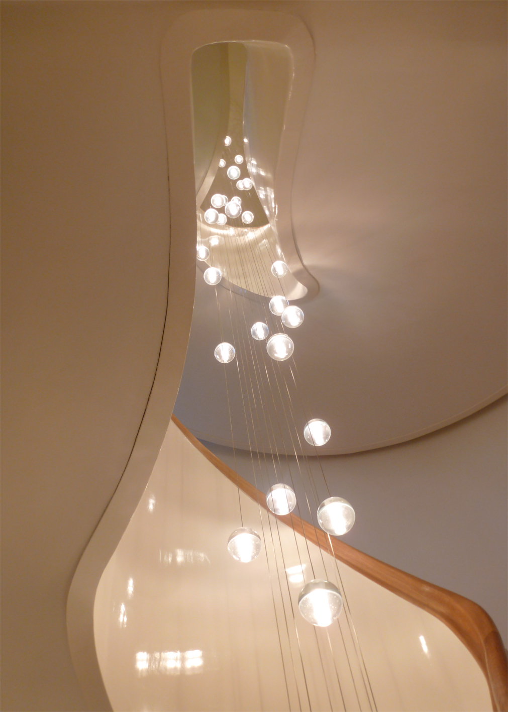 Treppenhaus im Entrée.