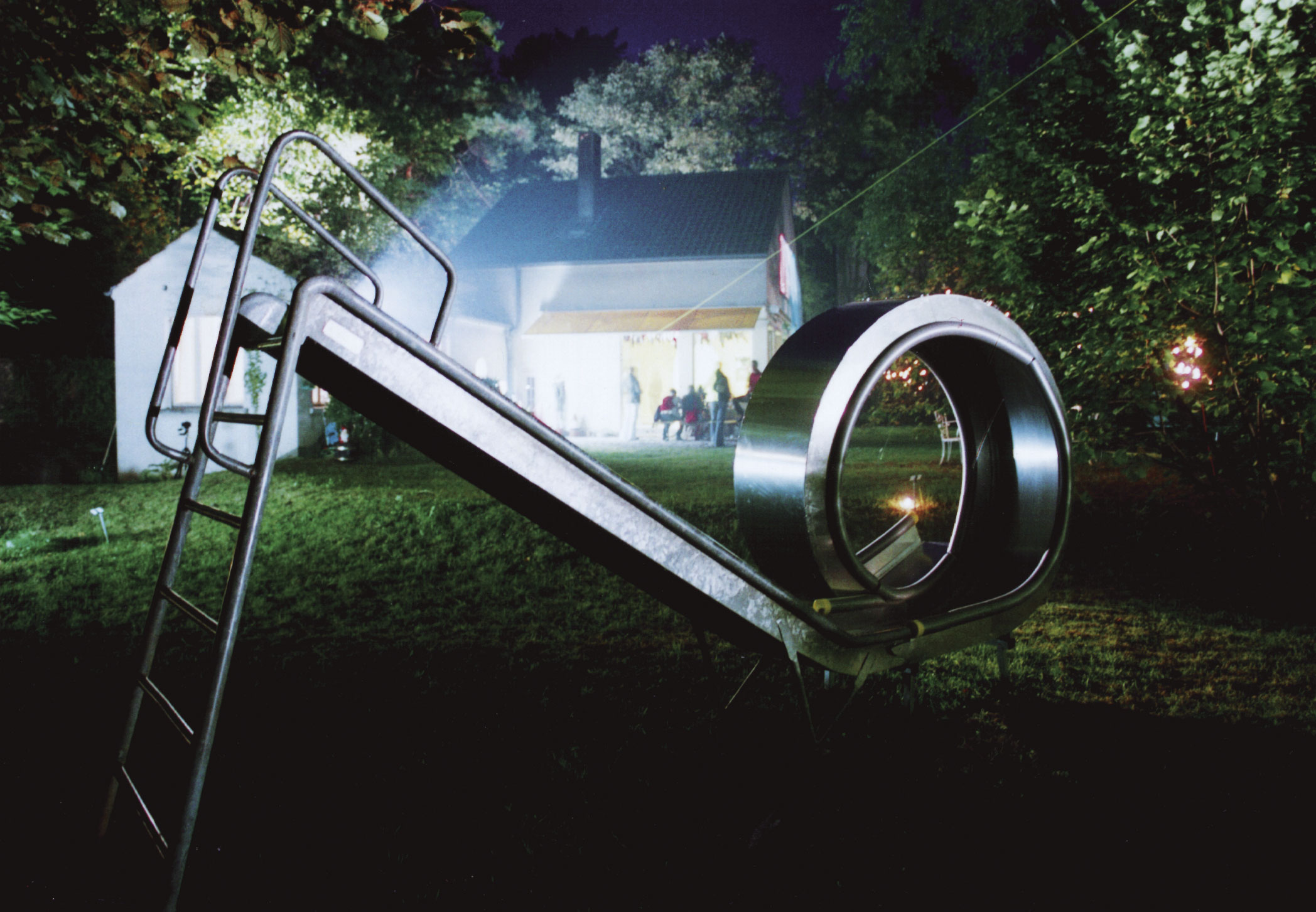 Looping pour toboggan (Réalisation et photos: Daniel Ruggiero, www.urbangame.ch)