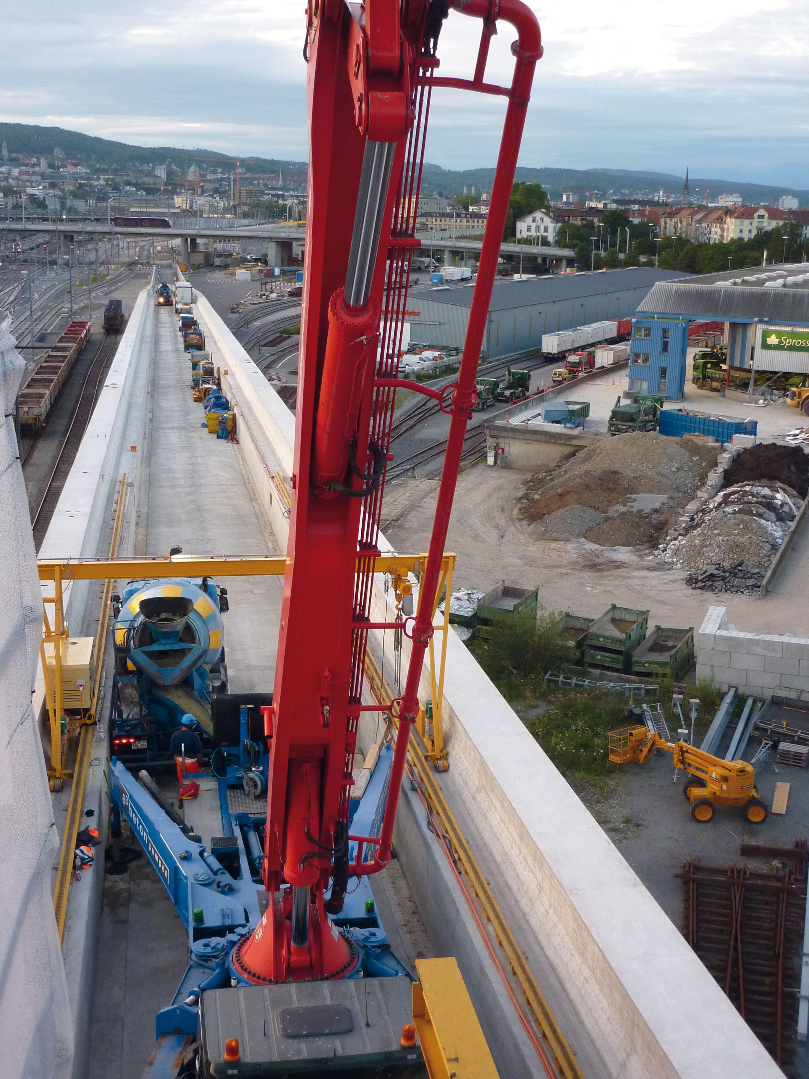 Livraison du béton à partir des rampes
