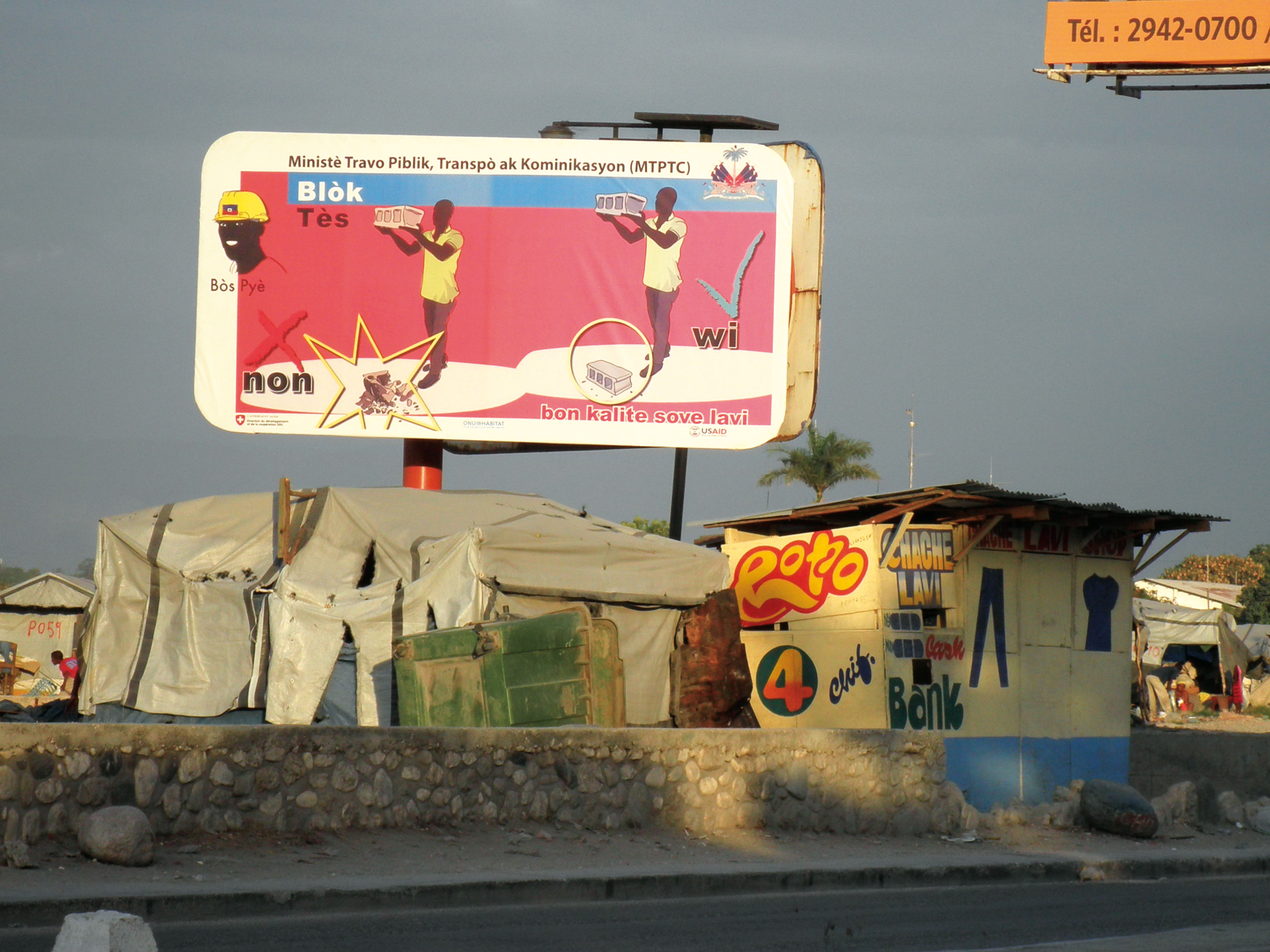 Information à la population par billboards en ville