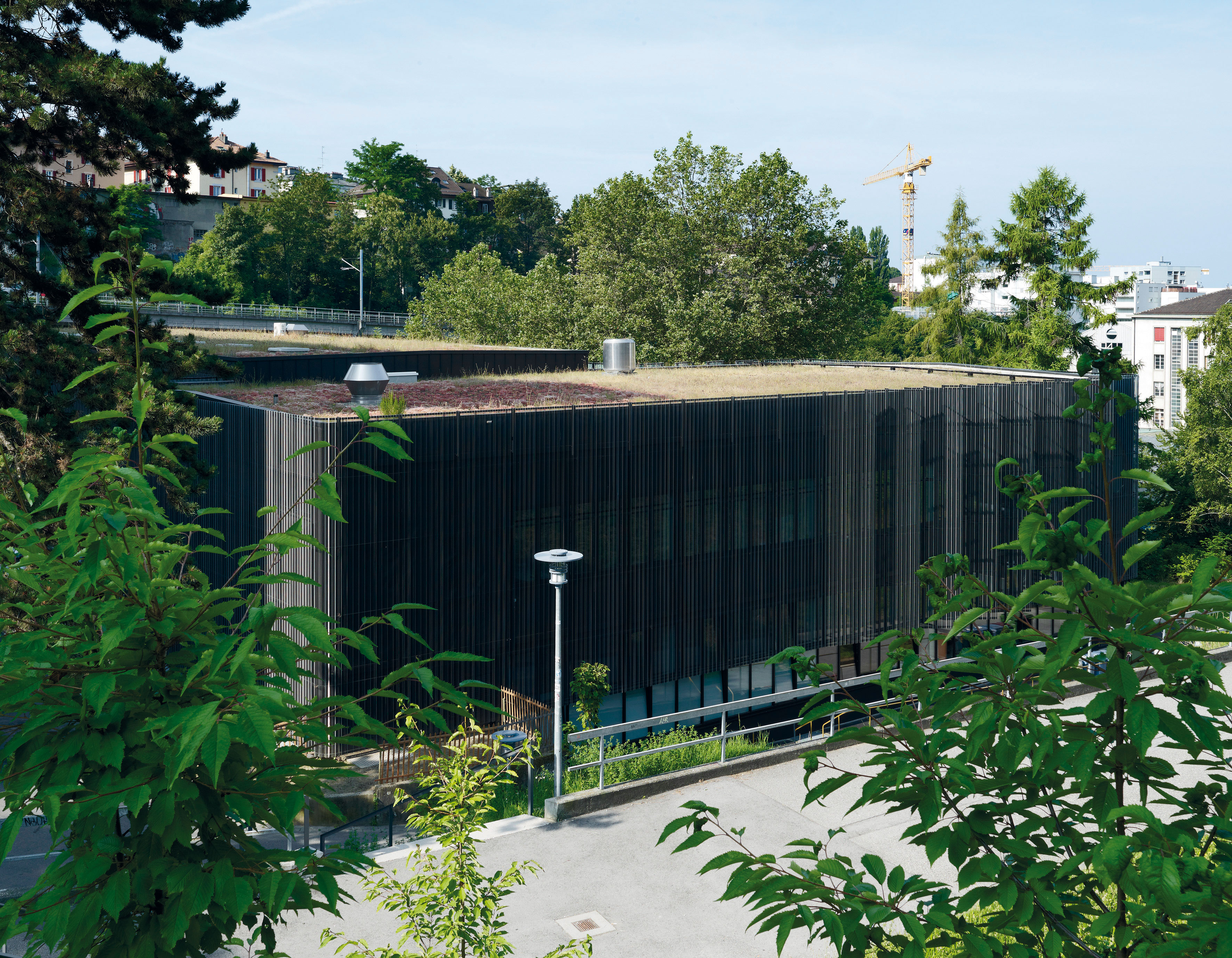 Façade nord du théâtre de l’Arsenic