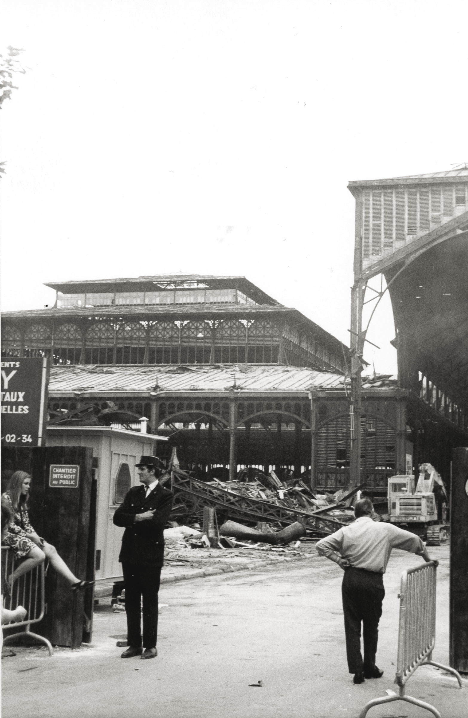 Démolition des pavillons Baltard, été 1972