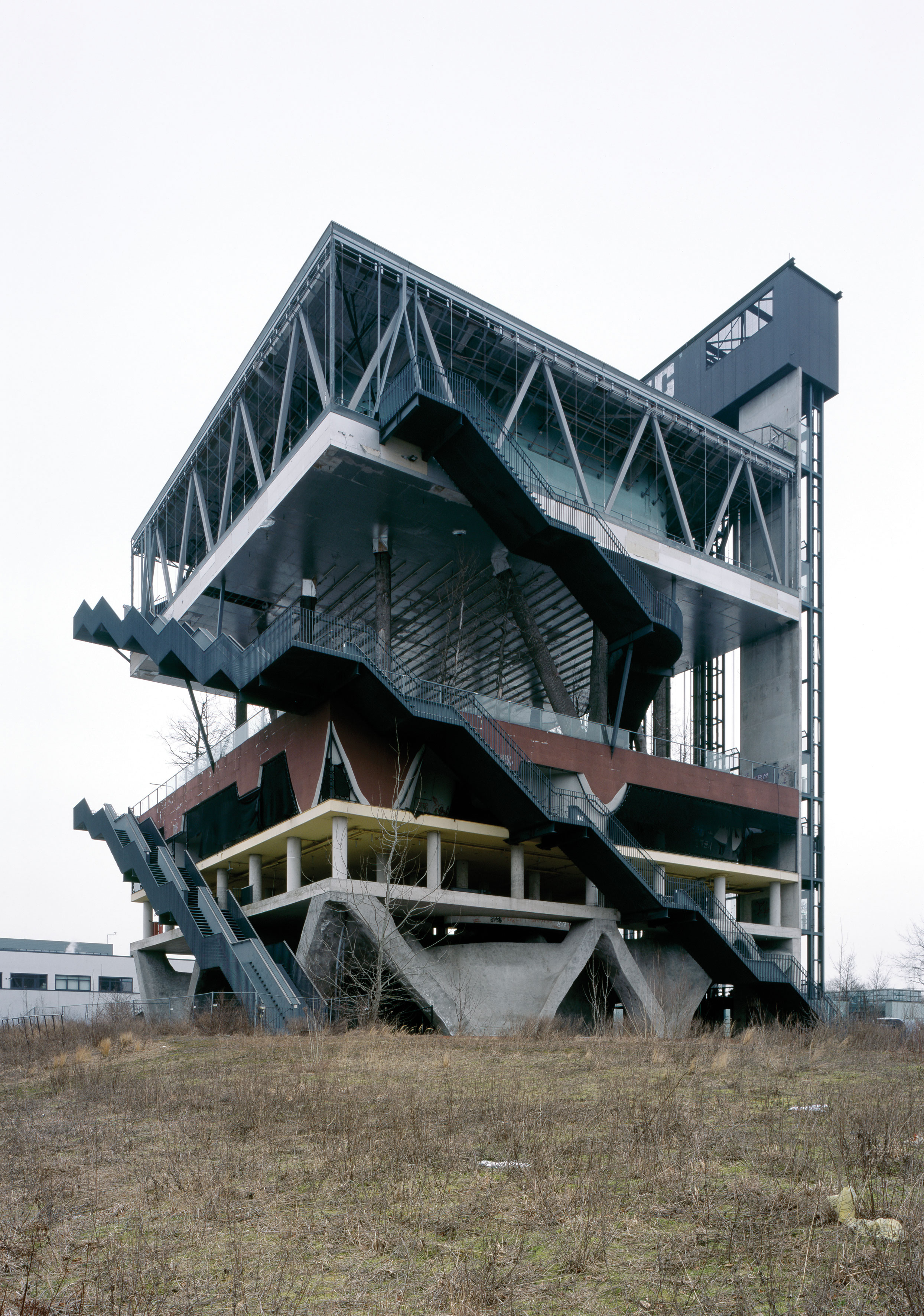 Son état de ruine actuel nous dirait-il quelque chose de la nôtre??