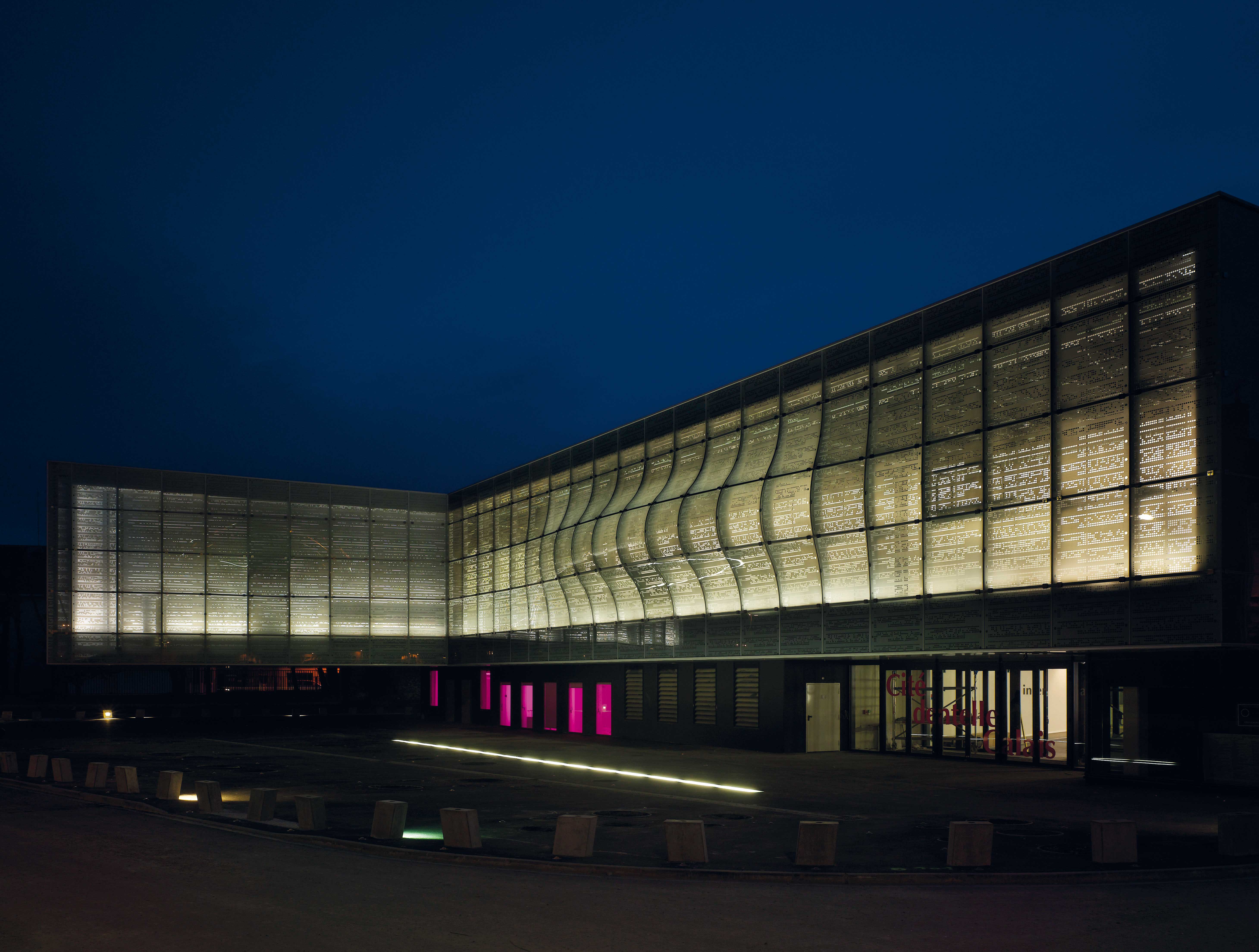 Cité internationale de la dentelle et de la mode, Calais, France. Architecte?: Moatti-Rivière, BET façade?: RFR