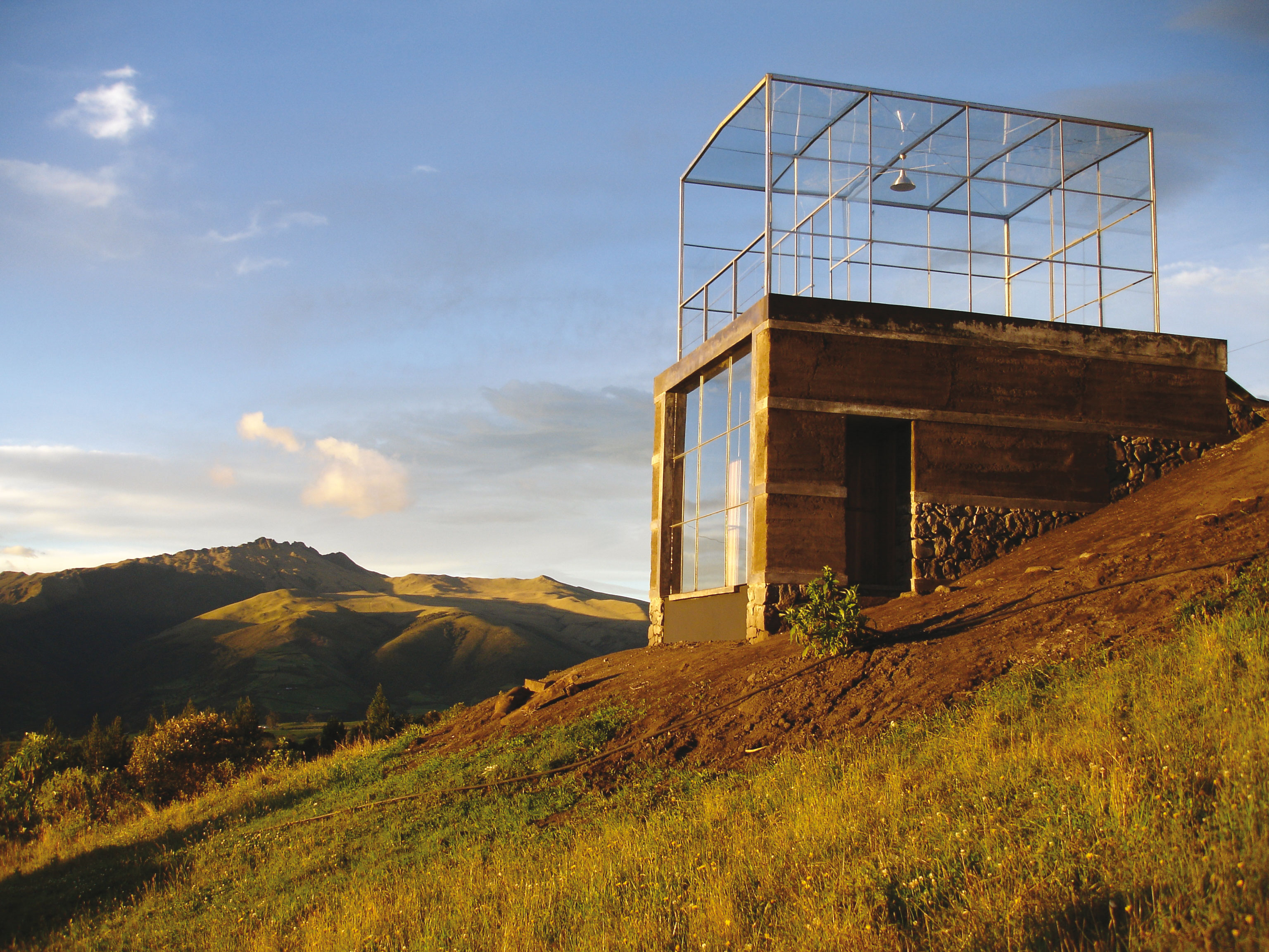 AL BORDE, Greenhouse Atelier Machachi, Ecuador, 2006 (� Pascual Gangotena) AL BORDE, Greenhouse Atelier Machachi, Ecuador, 2006 (� Pascual Gangotena)