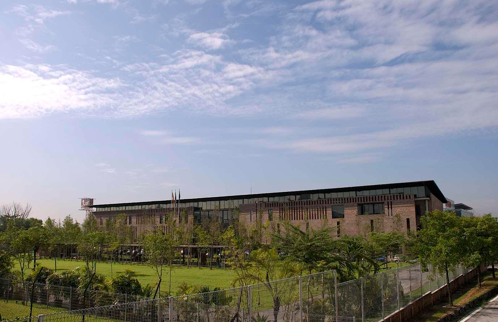 Kevin Mark Low, smallprojects, Bristih india corporate warehouse Kuala Lumpur, Malaysia, 2006-2007 (� Kevin Low) Kevin Mark Low, smallprojects, Bristih india corporate warehouse Kuala Lumpur, Malaysia, 2006-2007 (� Kevin Low)
